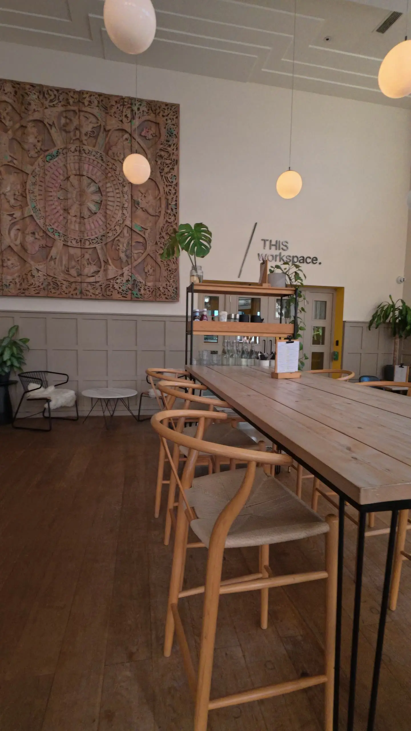 The long communal table at Blend On The Hill